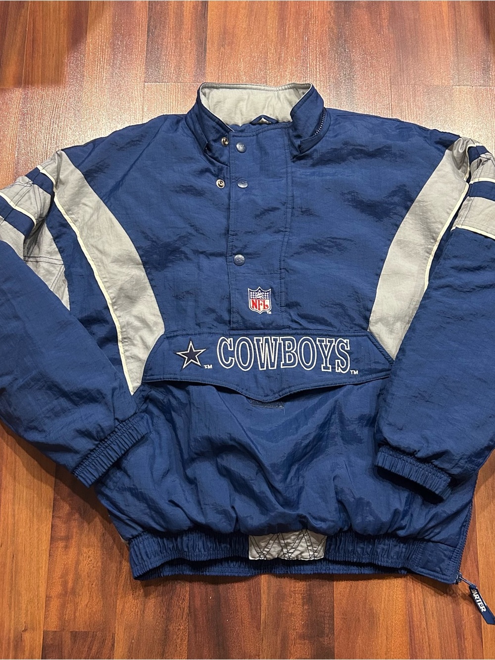 Vintage 90s Dallas Cowboys Starter Jacket